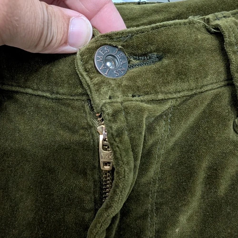 James Jeans Twiggy Ankle Cargo, Moss Velveteen, Size 27, Velvet, Olive - Picture 5 of 5